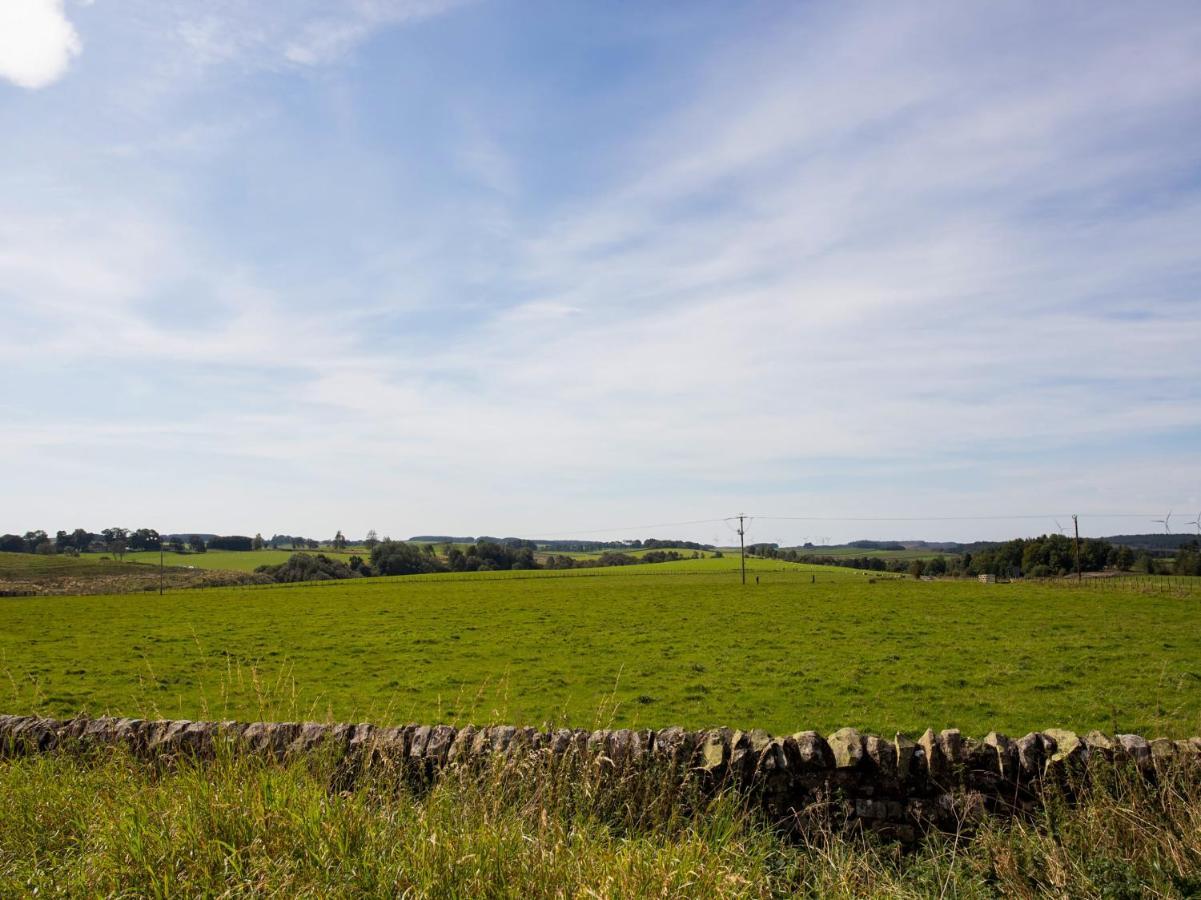 Oyo Knowesgate Inn, Northumberland National Park Kirkwhelpington Exterior photo